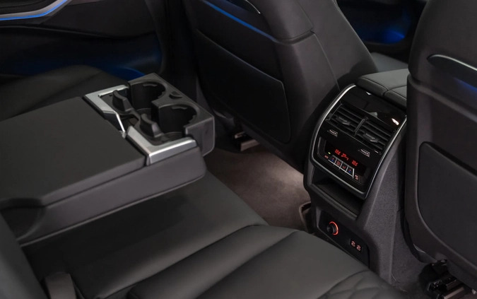 BMW X7 cena 511900 przebieg: 1, rok produkcji 2023 z Poznań małe 781